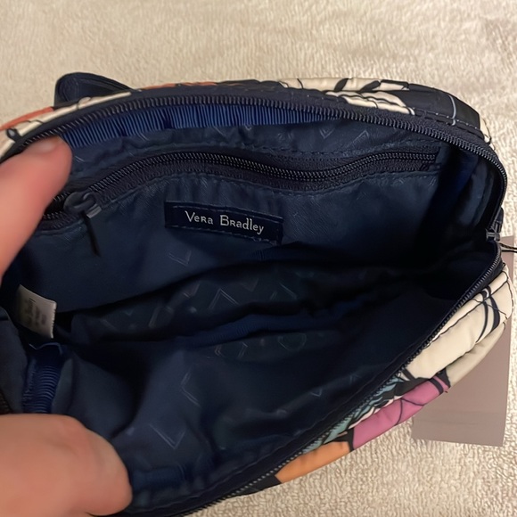 Vera Bradley Essential Mini Belt Bag NWT - Picture 5 of 9